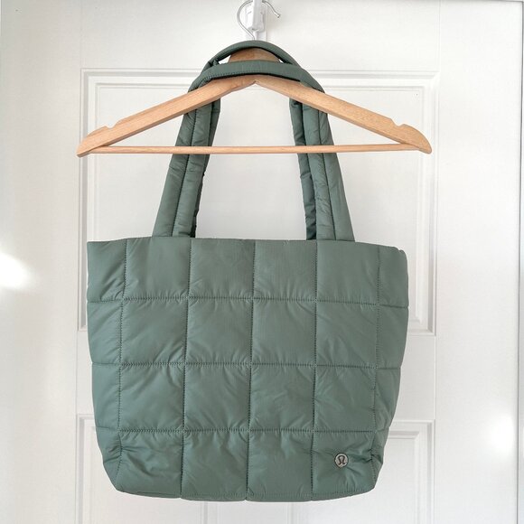 Lululemon Handbags - LULULEMON | Puffy Grid Tote (12L)